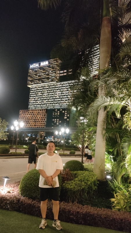 熟悉的身影的第一张照片--沈阳交友中心