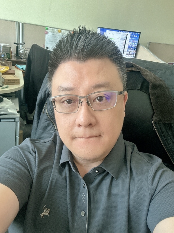 回归自我的第一张照片--沈阳交友中心